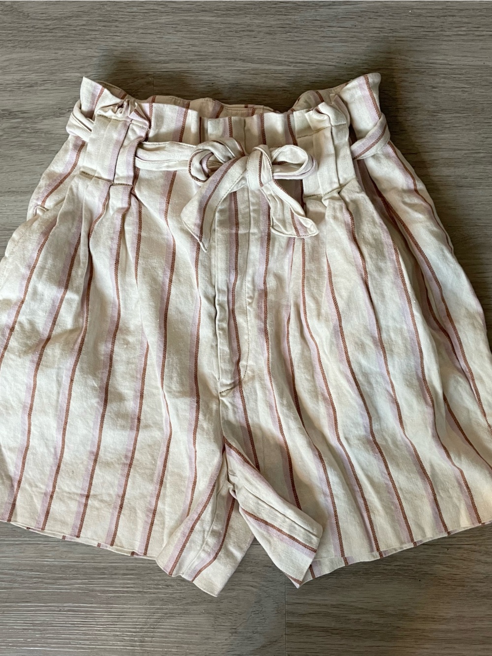 Anthropologie Cream Pink Brown Striped Tie-Waist Shorts Relaxed Summer Paperbag